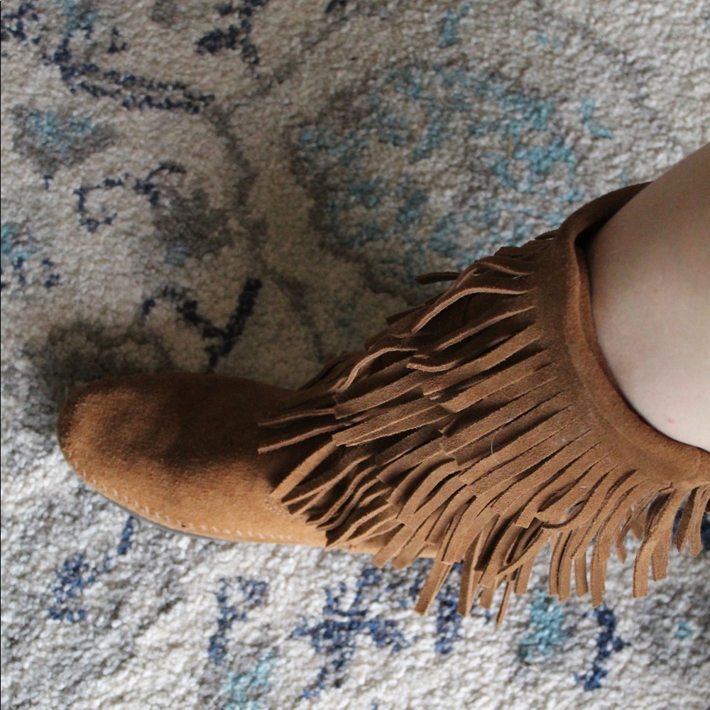 Minnetonka 3-Layer Fringe Boots - image 5